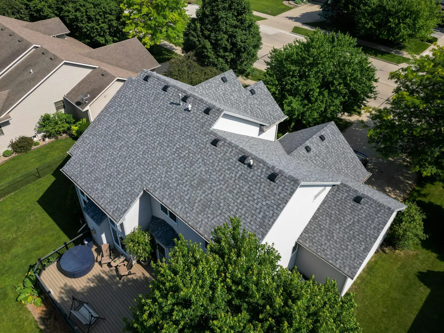 A gray shingle roof, from every angle — view 2